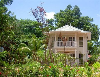 Bord Mer Villa マヘ島 エクステリア 写真